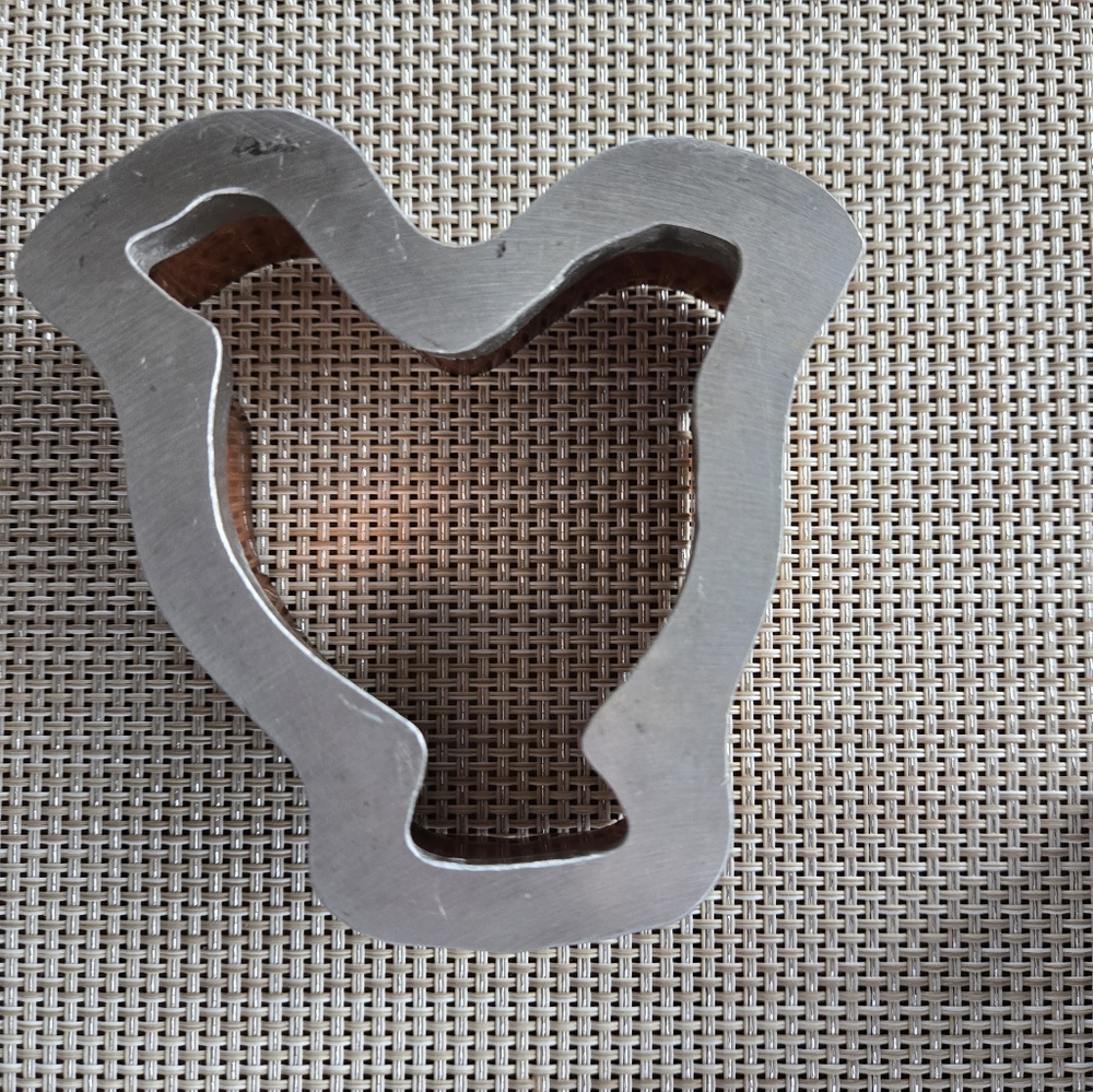 VINTAGE Copper And Aluminum Bird/chicken Heavy Commercial Cookie Cutter
